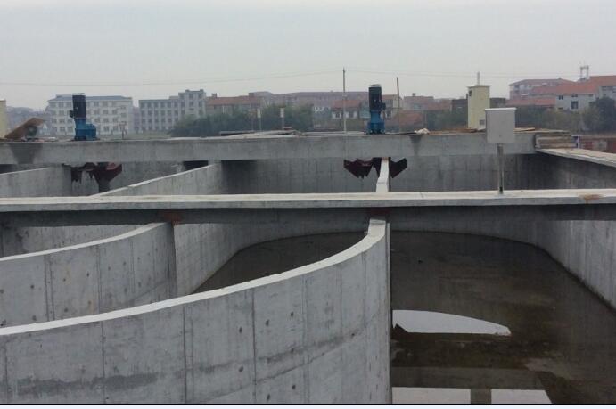 背水壓防霉防水涂料涂刷施工注意事項